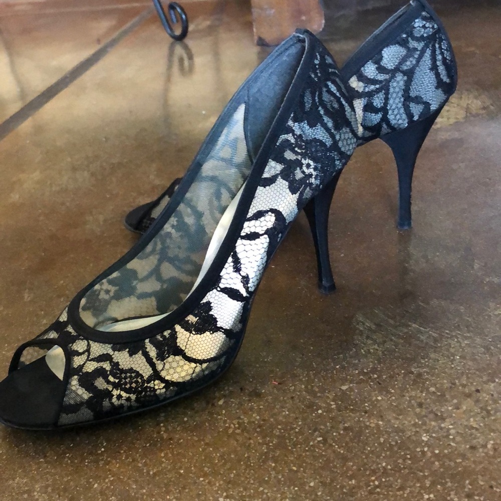 Stuart Weitzman beautiful open toe black lace